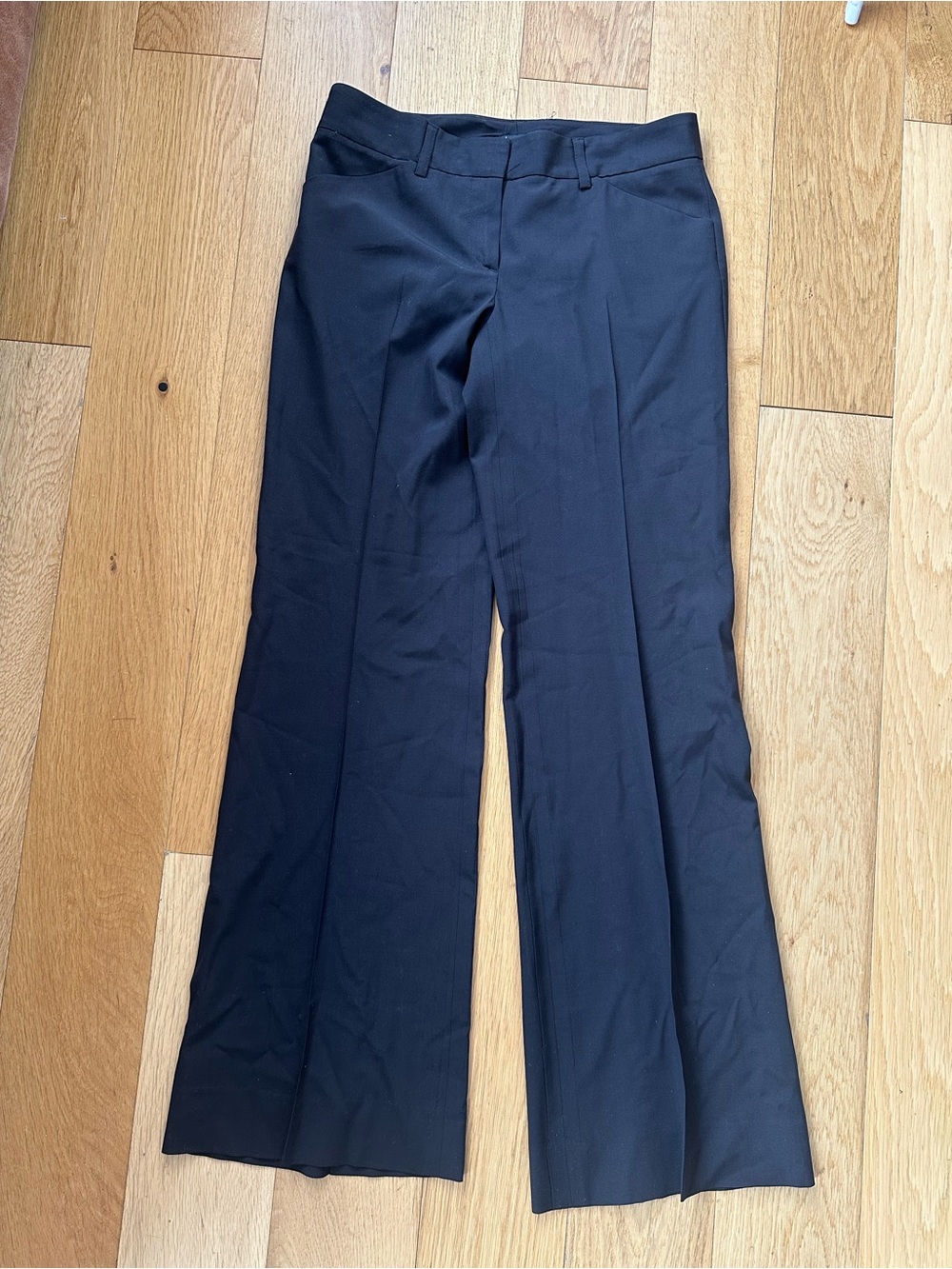 Dark brown women’s Theory low rise pants